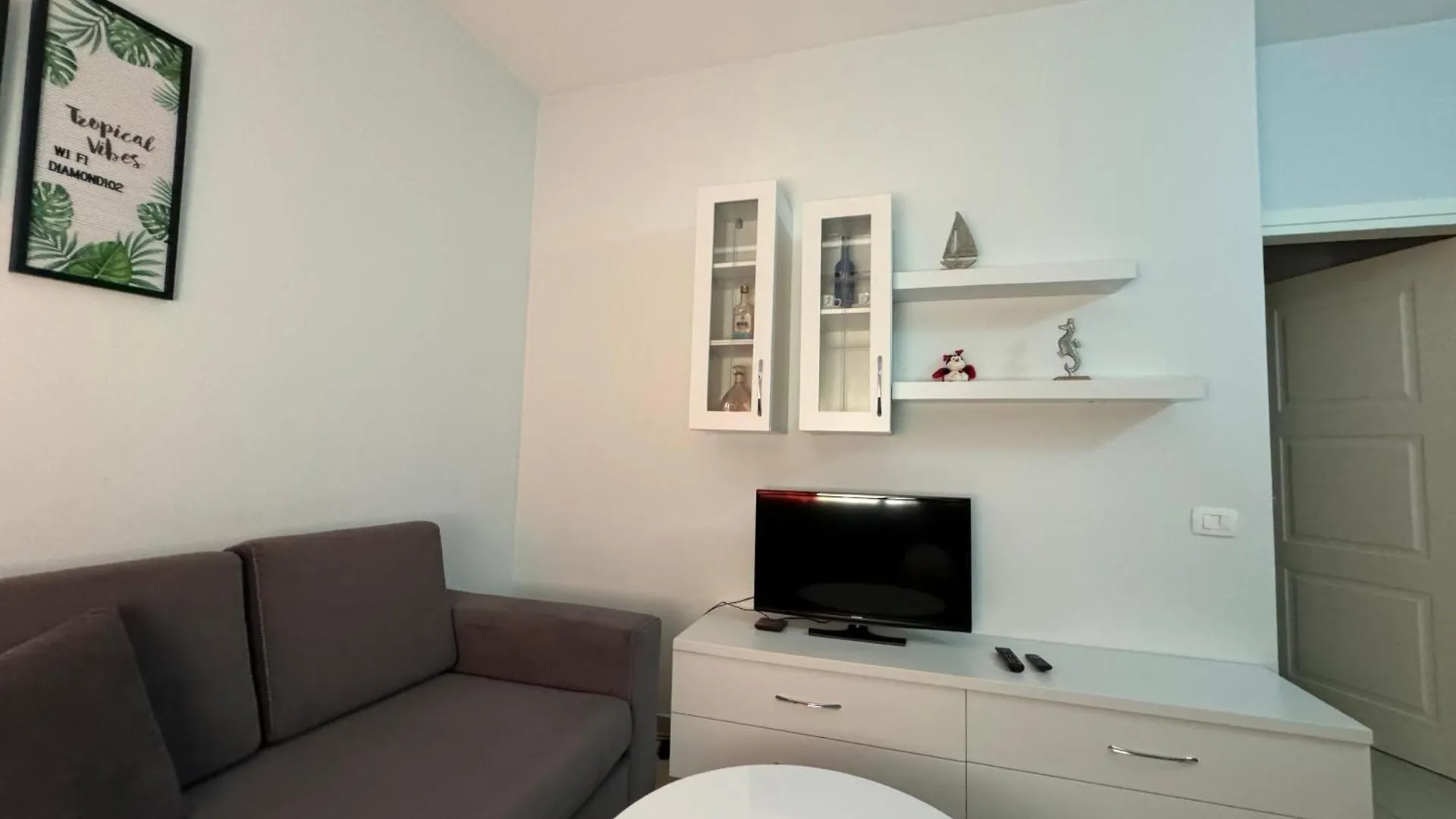 07 Apartment Vlore